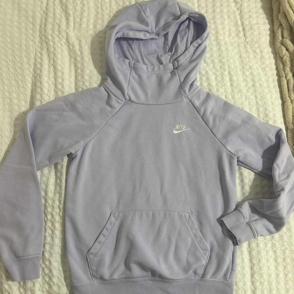 Nike Sweater Women’s Extra Small Purple Sportswear XS Fleece Hoodie Sweatshirt - Picture 2 of 2